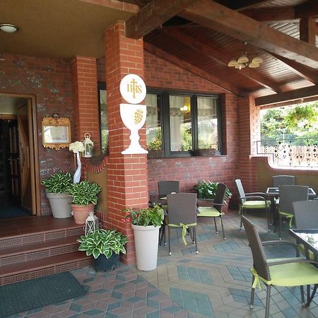 Hotel Rypsowka Nowy Sącz Εξωτερικό φωτογραφία